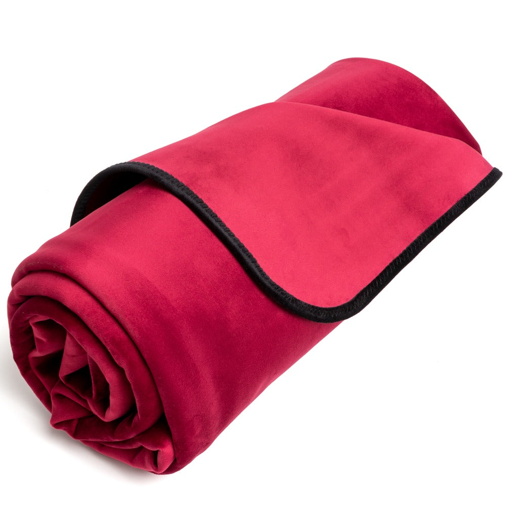 05049120000-2-Fascinator Throw-2