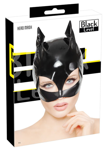 --Kopfmaske aus Lack-