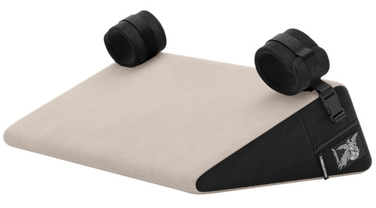 50053450000-1-Bondage Wedge-1